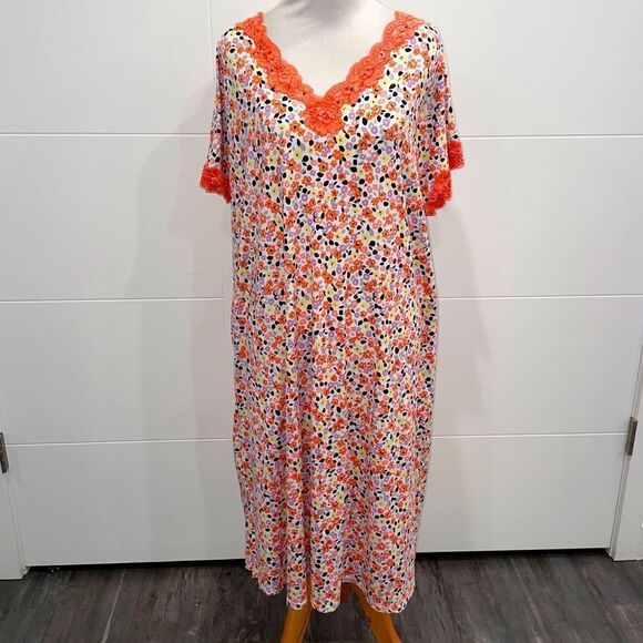 NWT Secret Treasures night gown - Picture 1 of 16